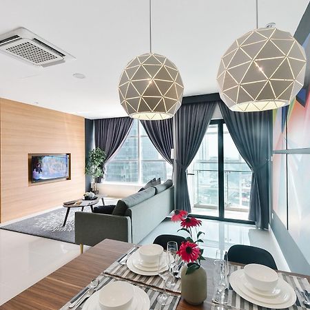 Suasana Private Suites By Subhome Johor Bahru Exterior photo