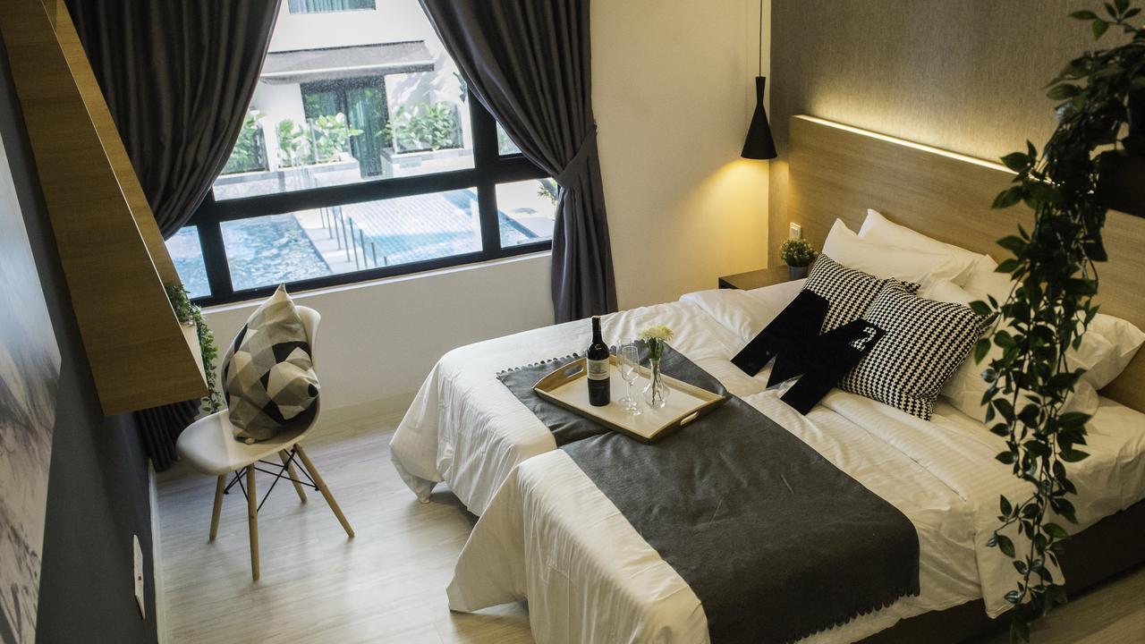 Suasana Private Suites By Subhome Johor Bahru Exterior photo